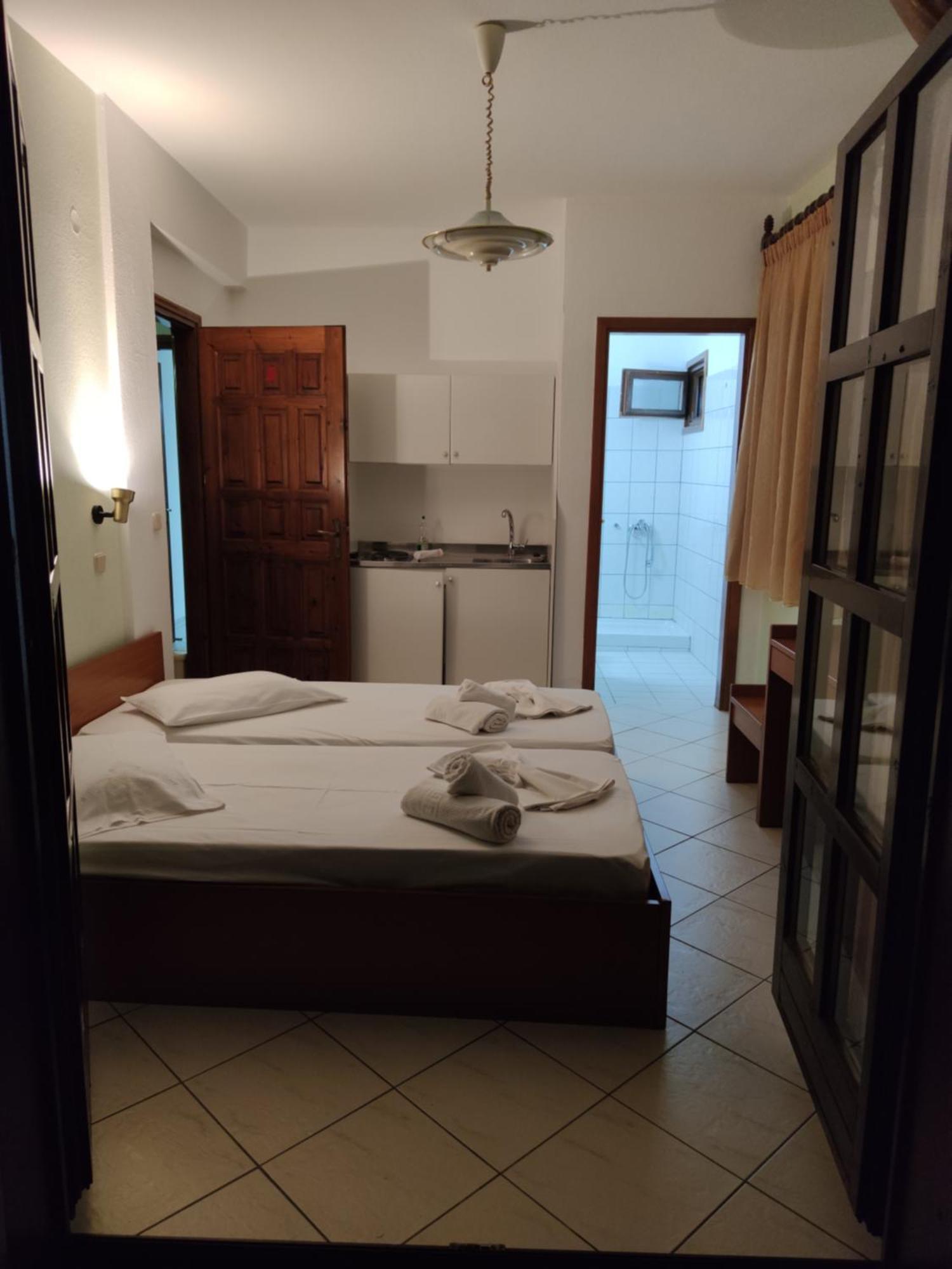 Villa Thomi Skala Rachoni  Extérieur photo