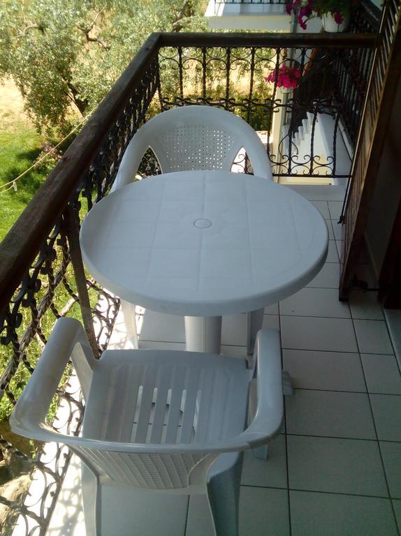 Villa Thomi Skala Rachoni  Extérieur photo