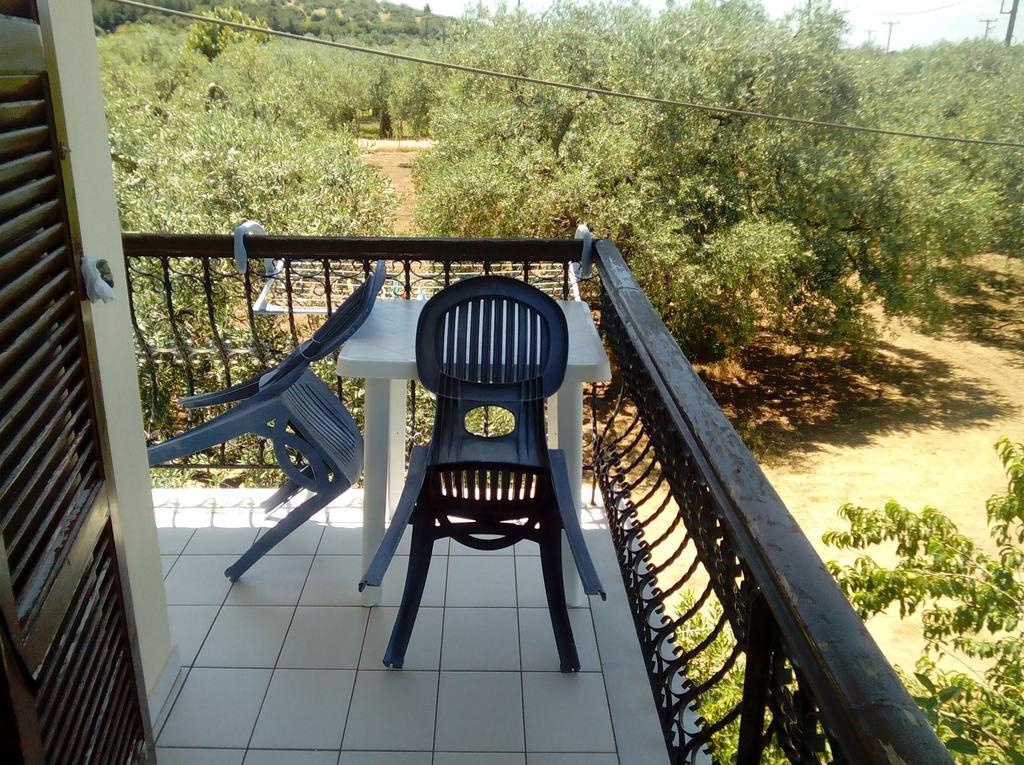 Villa Thomi Skala Rachoni  Extérieur photo