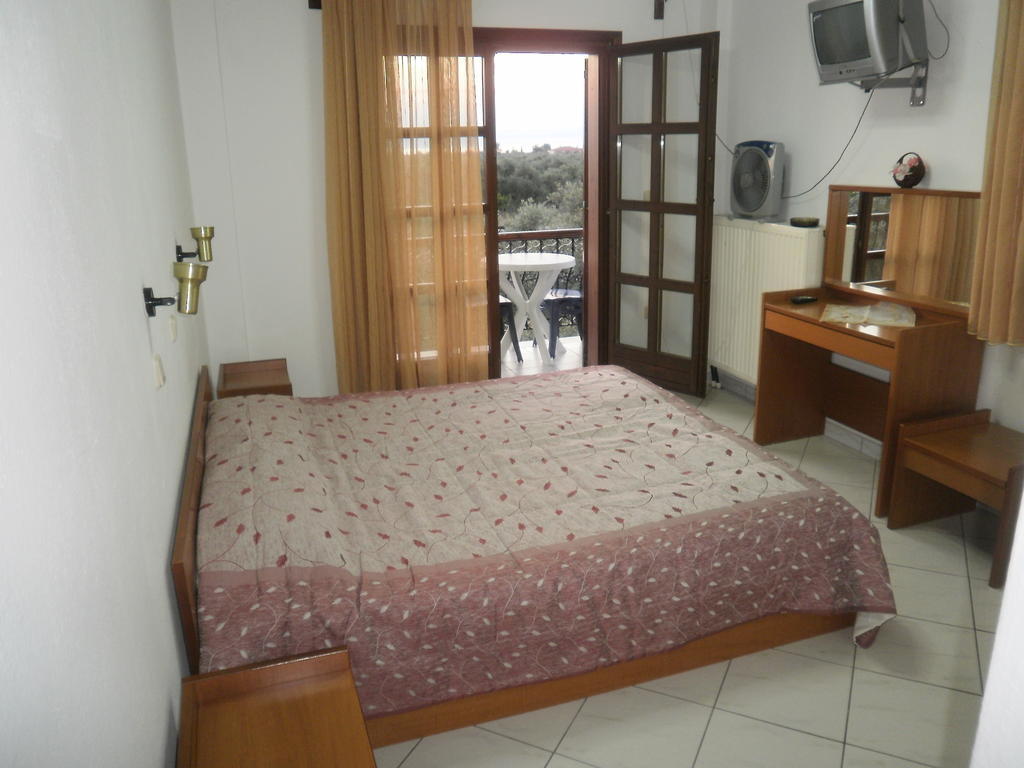 Villa Thomi Skala Rachoni  Extérieur photo